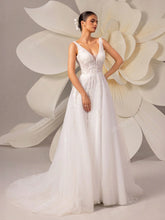 Elegant Beaded Embroidery V-Neck Sleeveless Mesh Backless Bridal Dress Beach Wedding Gown
